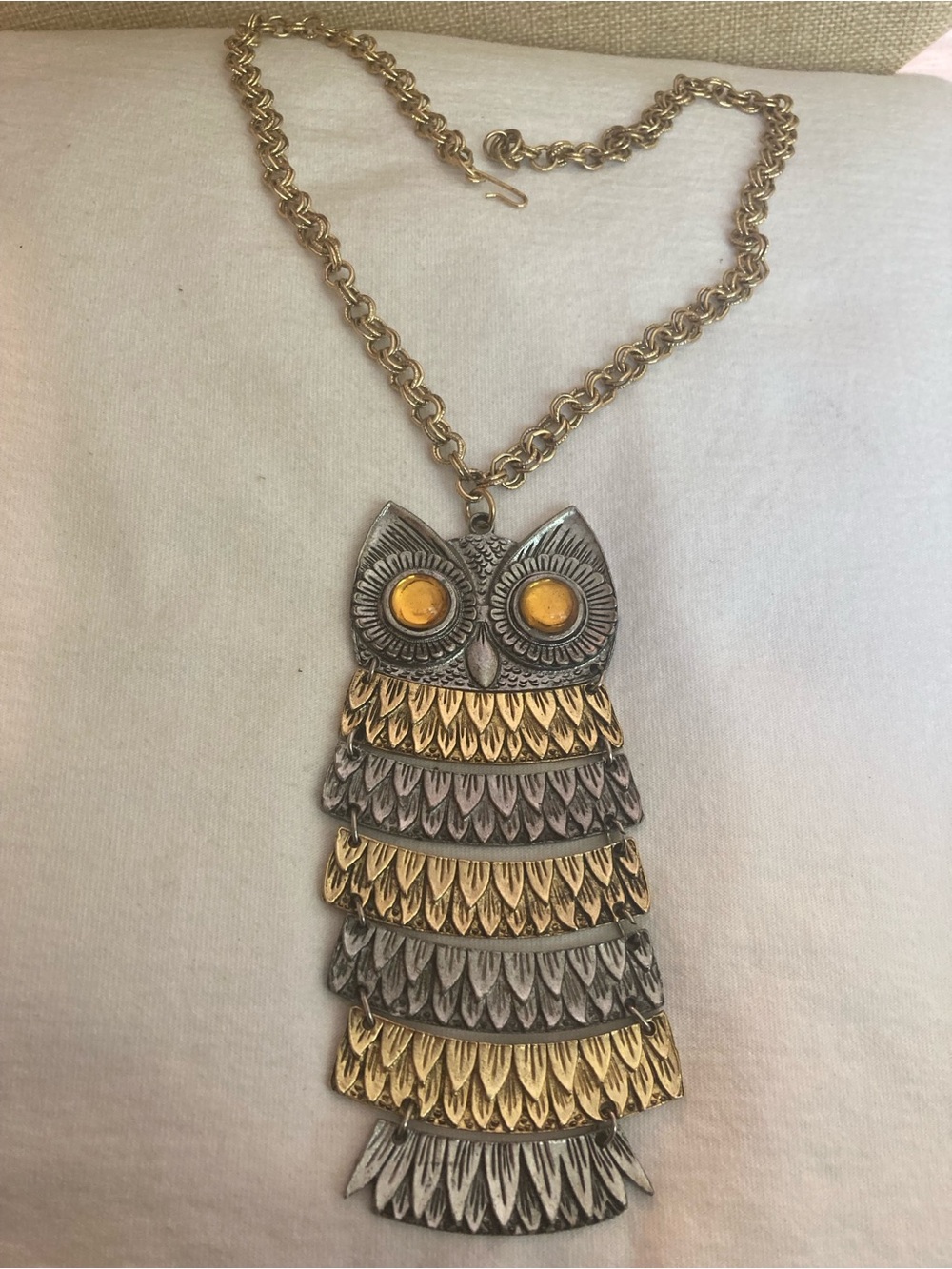 Articulated Owl Vintage Pendant Necklace Multi Tone